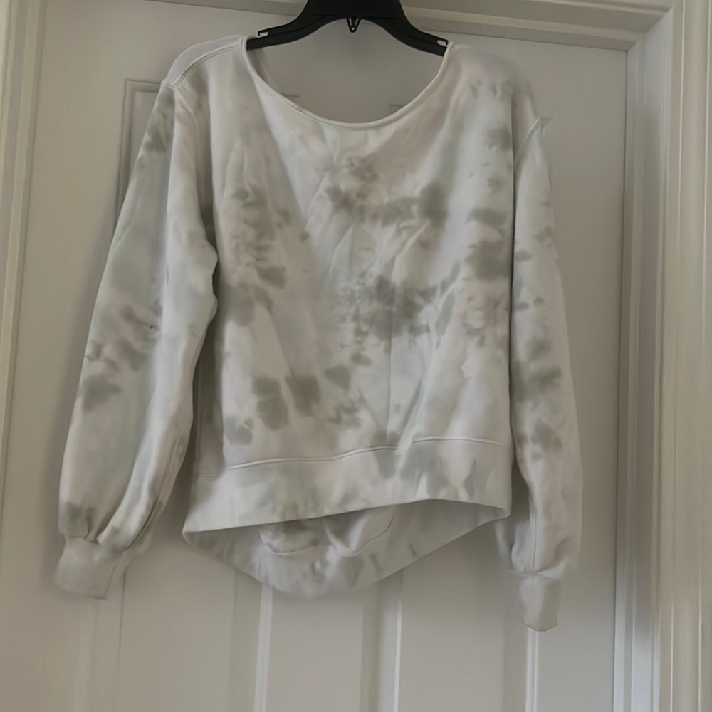 Abercrombie garment dyed boat neck sweatshirt 💚